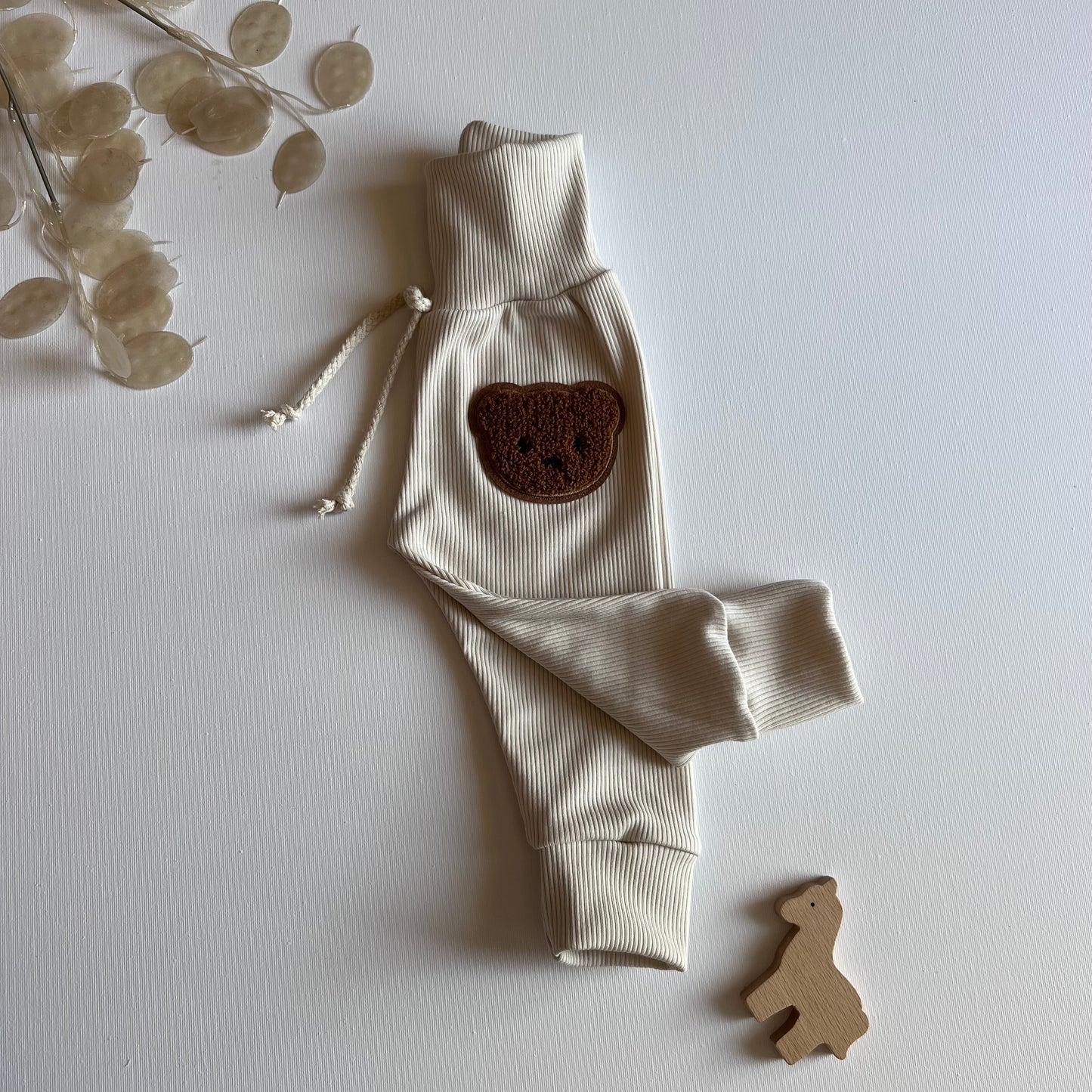 Bear pants sand