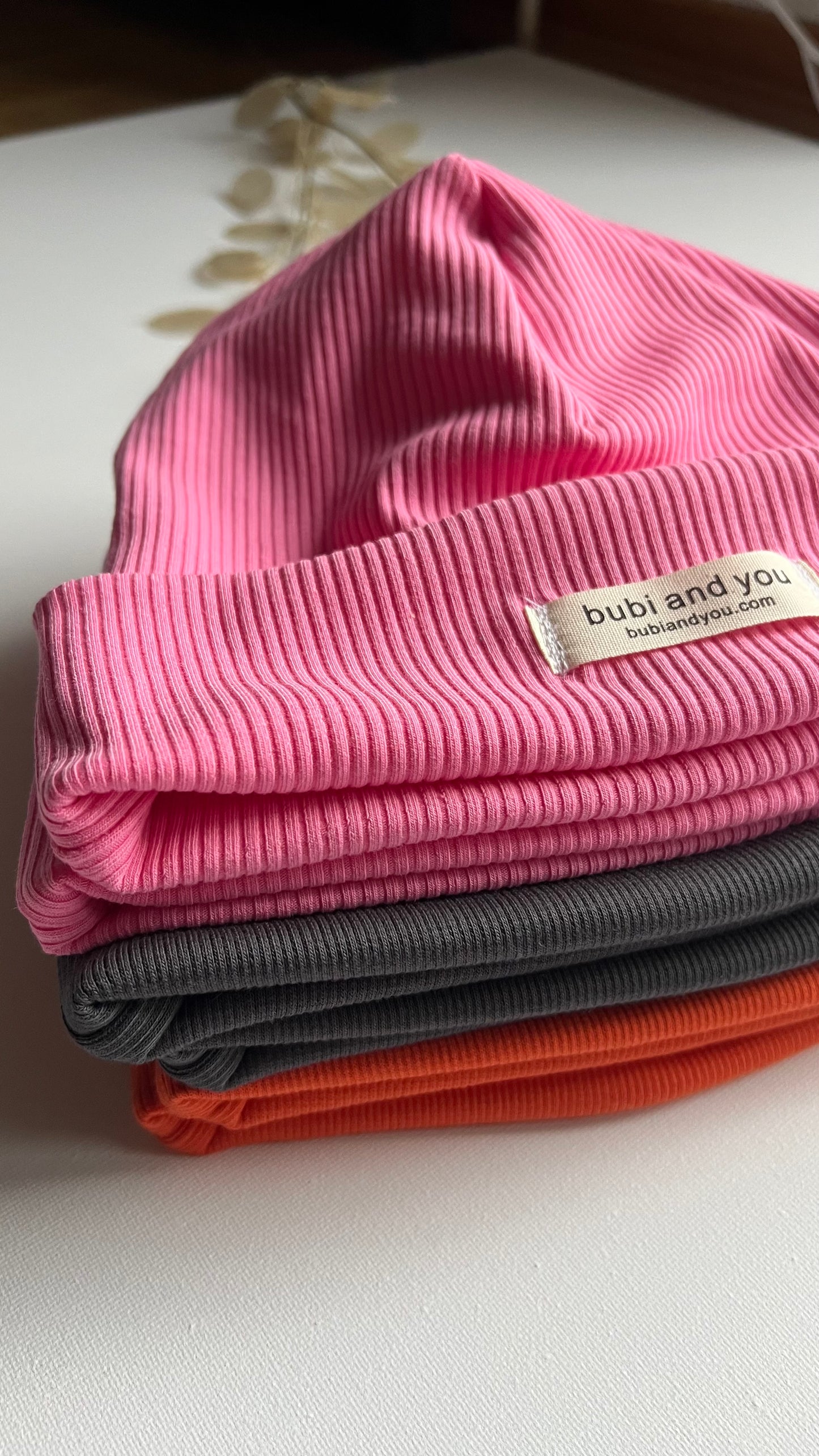BEANIE MIT SCHAL- pink