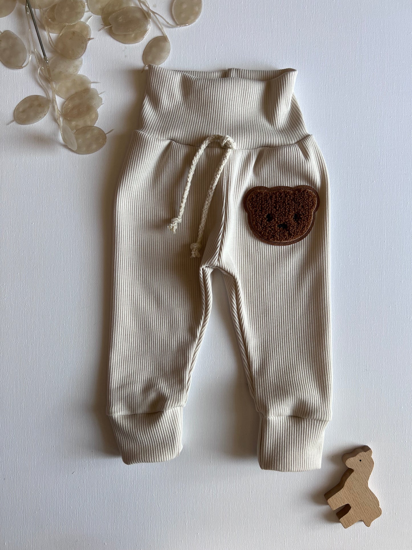 Bear pants sand