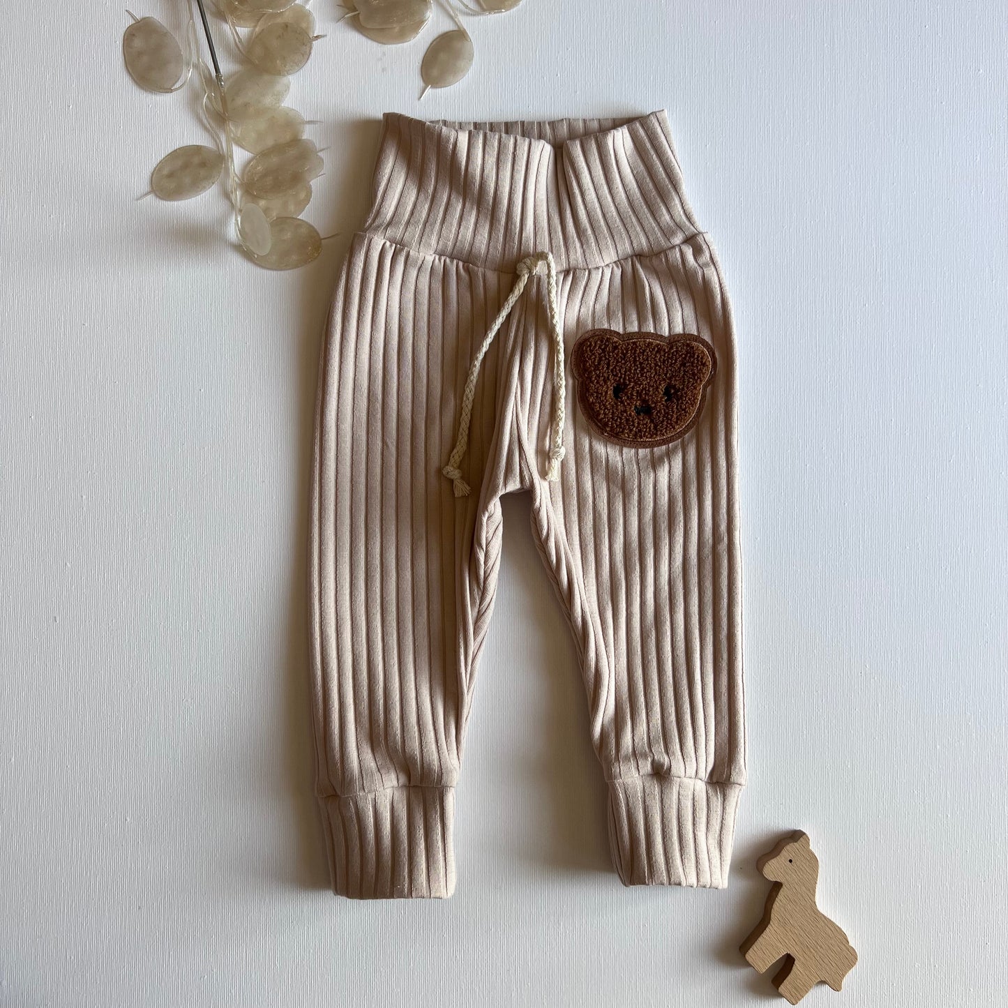 Hose Bärchen beige