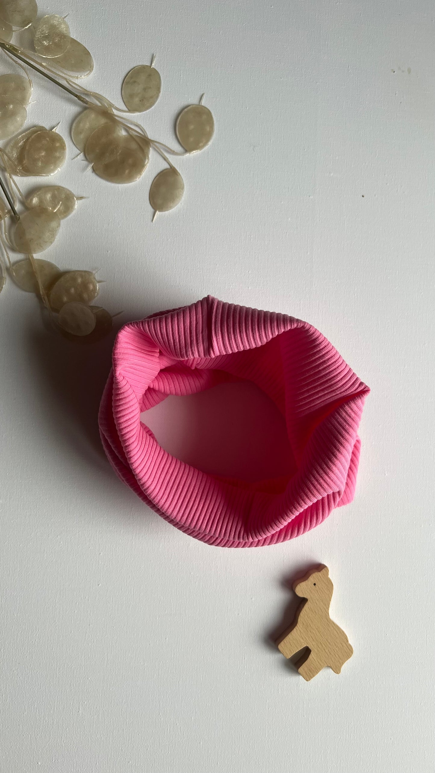 BEANIE MIT SCHAL- pink
