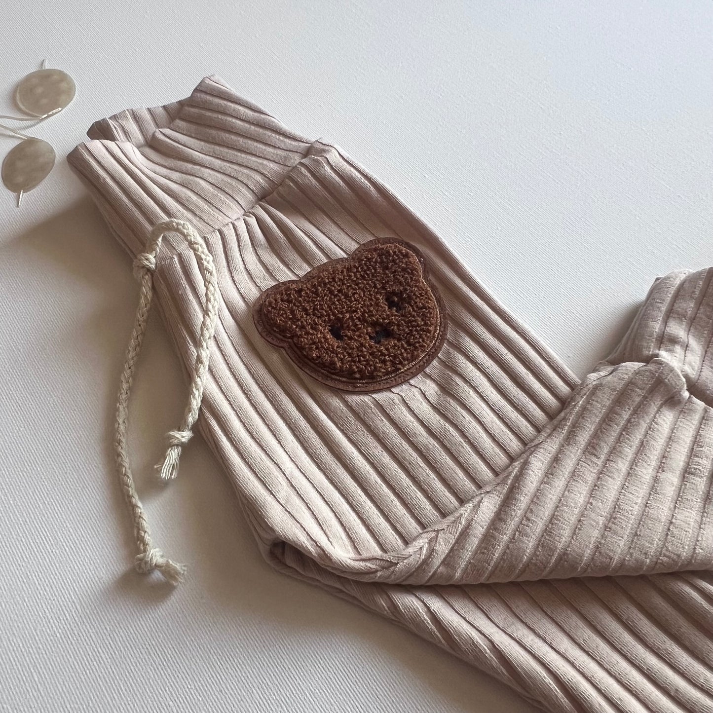 Hose Bärchen beige