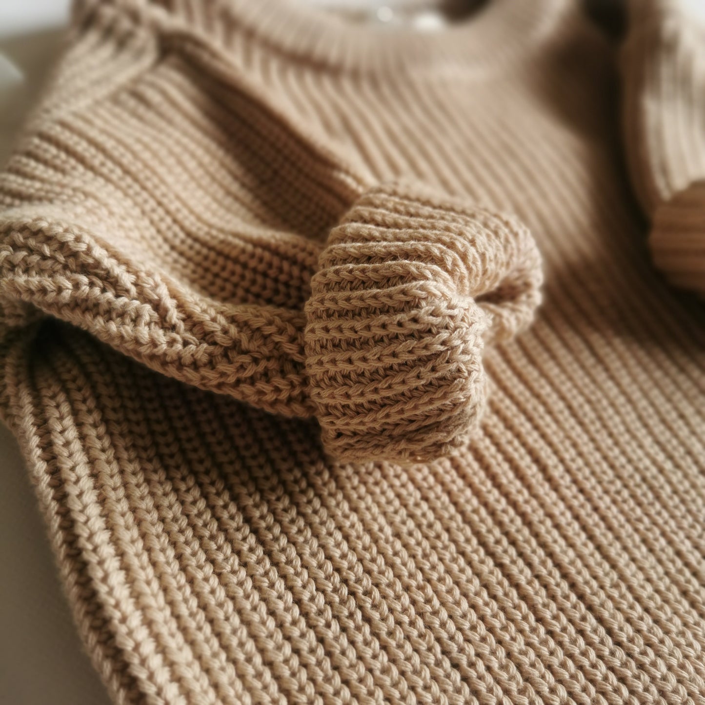 Knitted sweater - CARAMEL