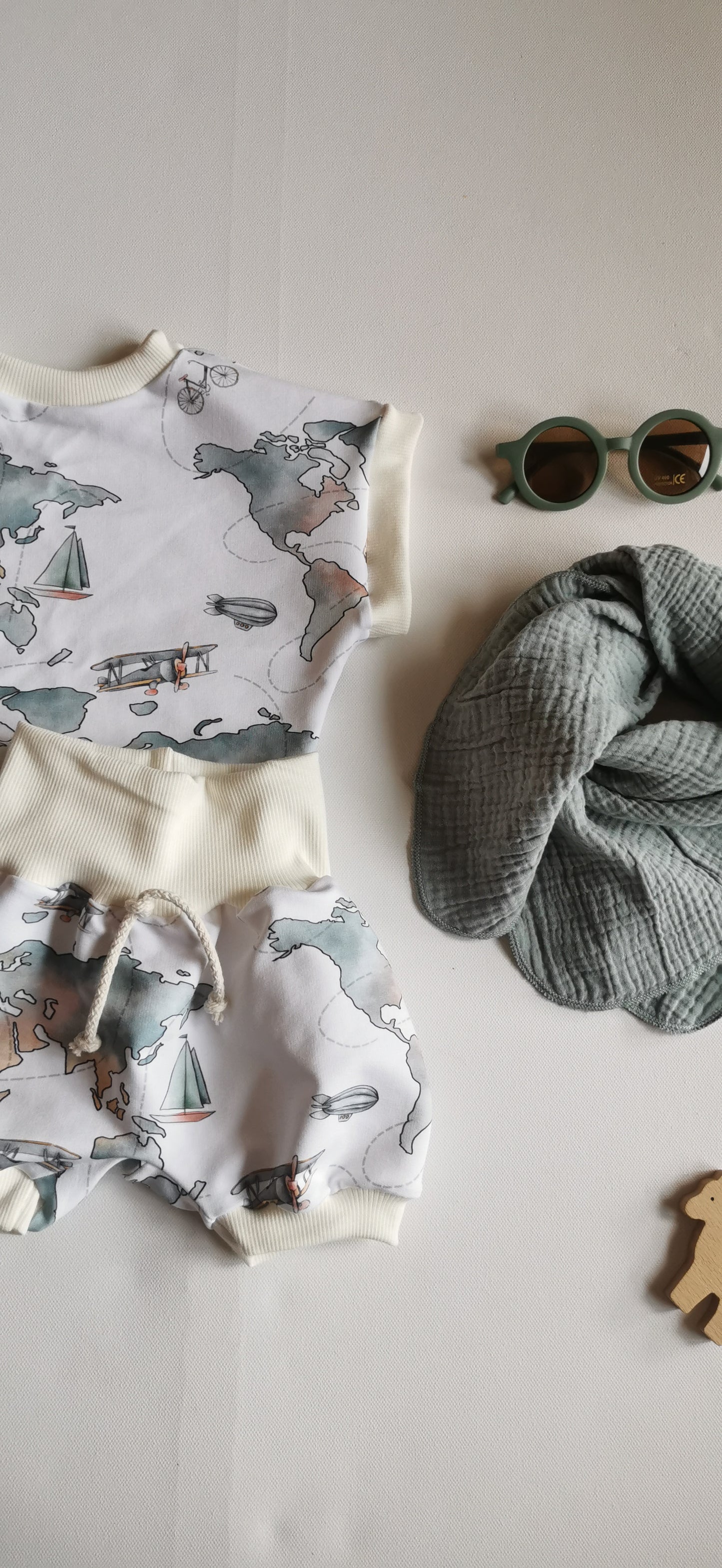 SHORTS WELTREISE