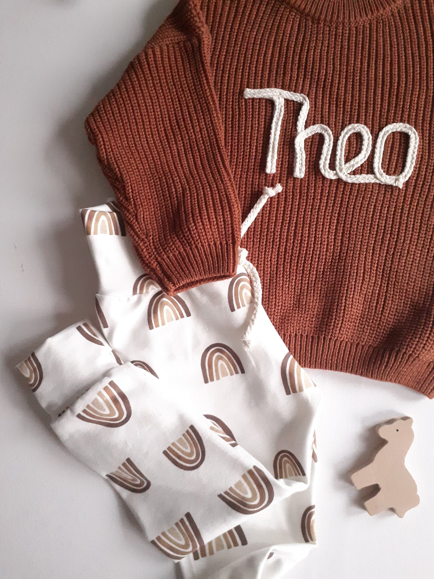 Personalisierter Pullover nougat