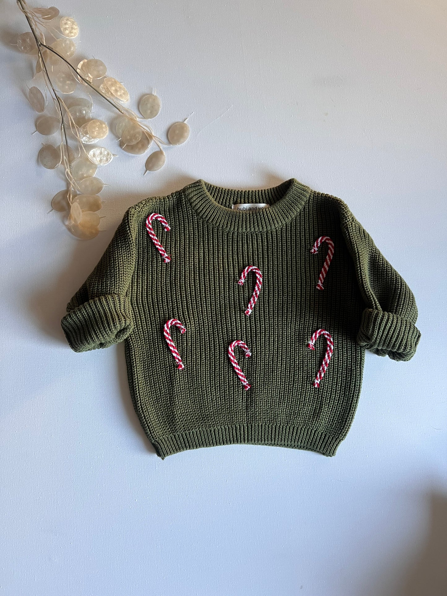 Weihnachts Kollektion - Strickpullover waldgrün mit Zuckerstangen