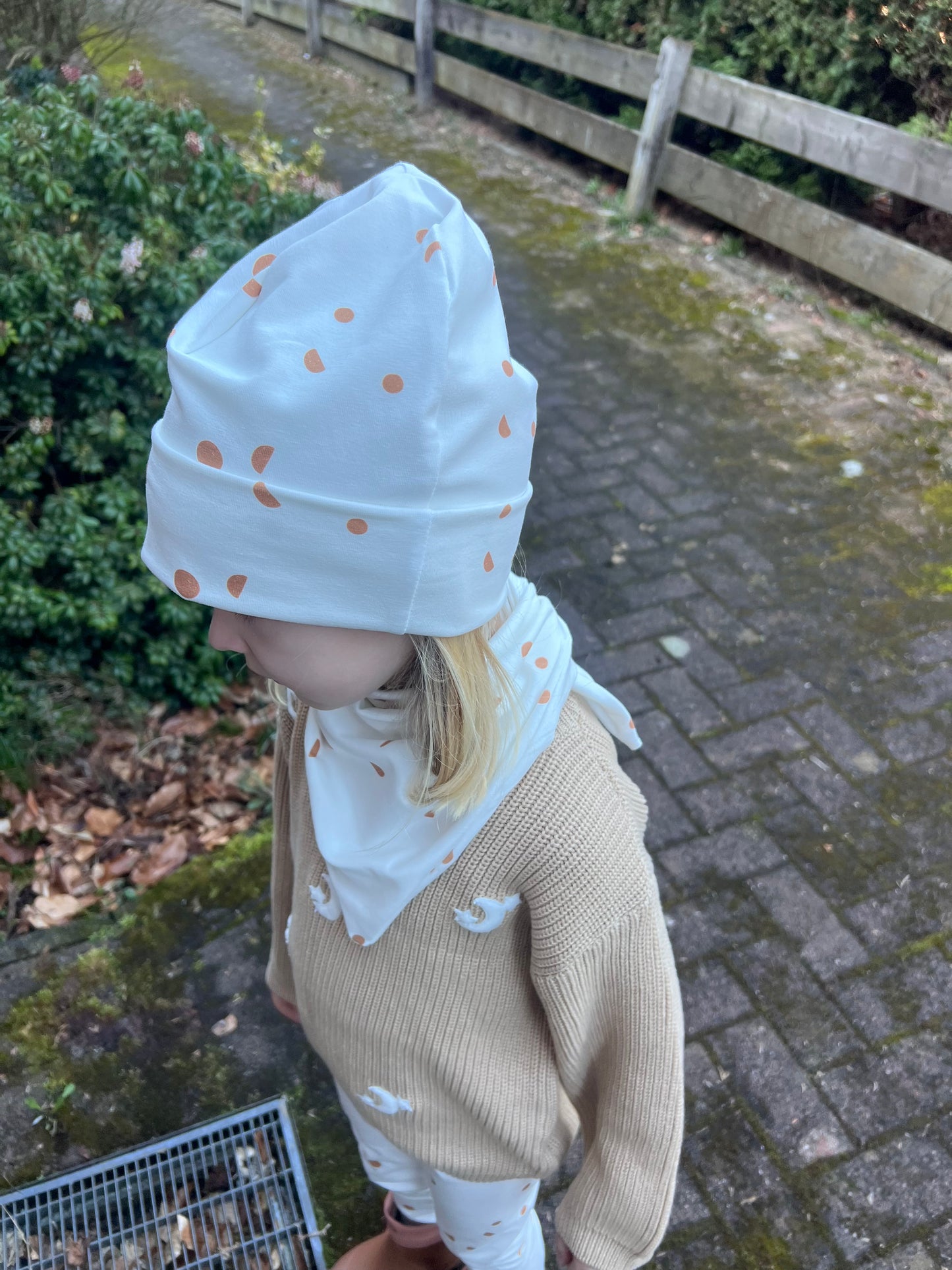 TO THE MOON AND BACK Accessoires