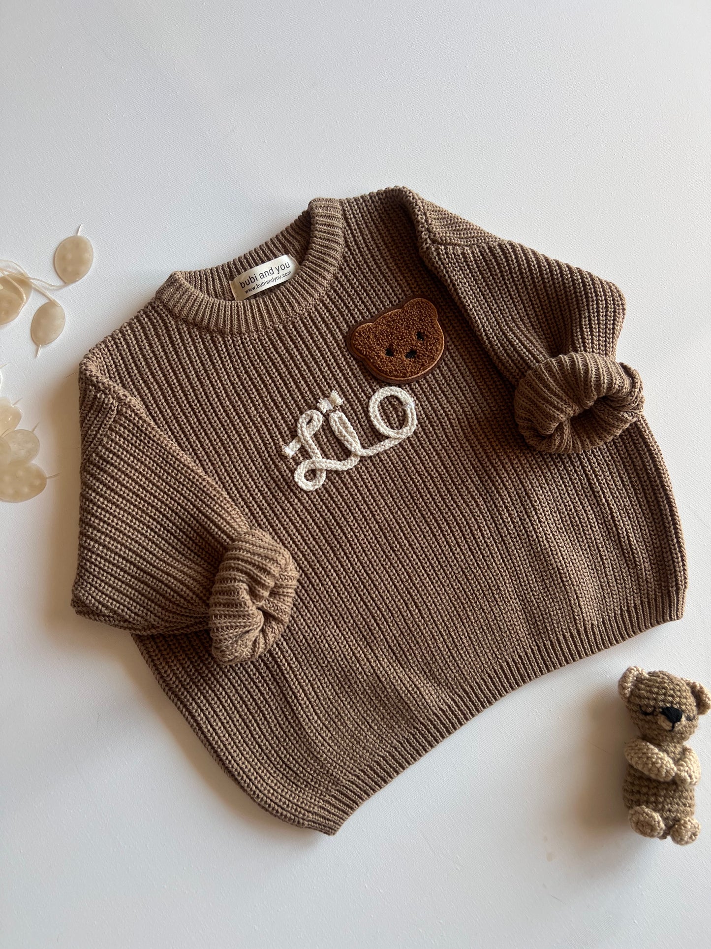 Personalisierter Pullover - in Farbe taupe mit Bärchen