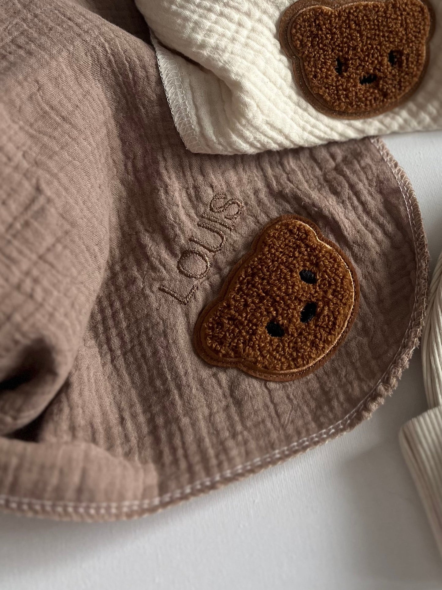 Sunshine triangular scarf