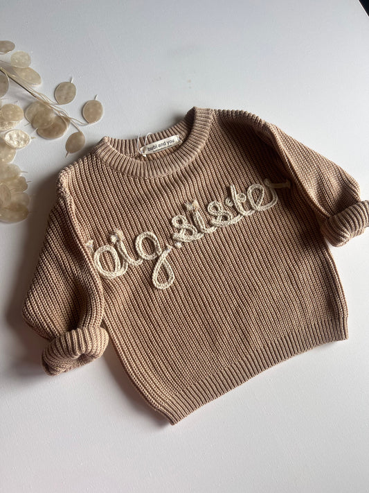 Personalized sweater taupe 